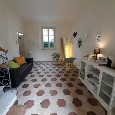 Villino Luschi Centro Готель типу 